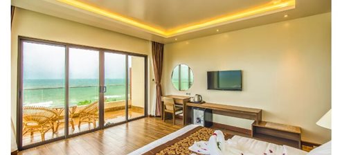 Deluxe hướng núi Deluxe hướng núi